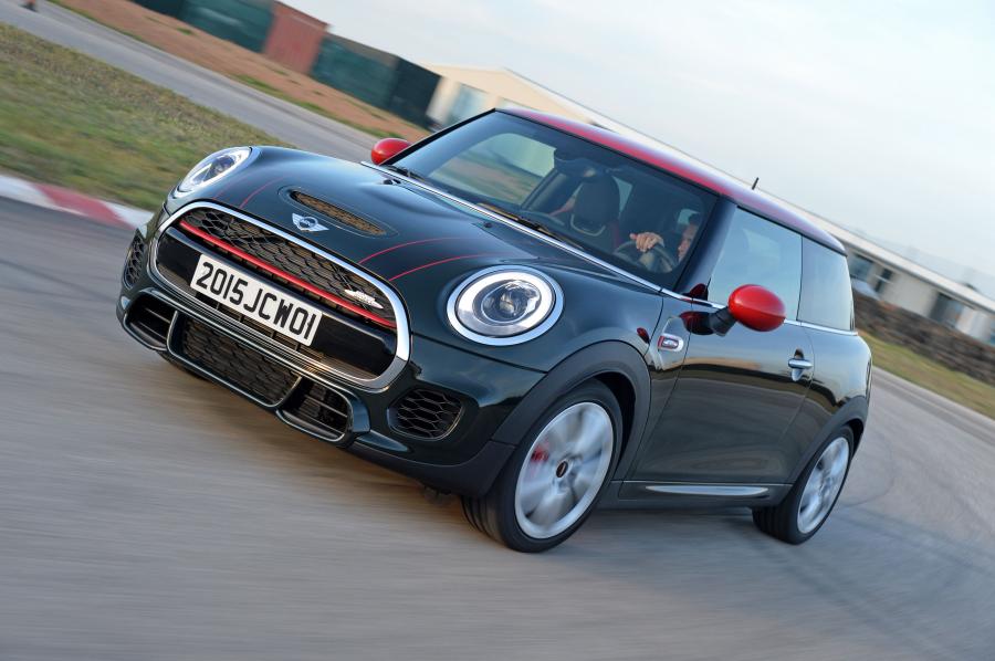  Mini Cooper S JCW 2015 года  (фото 21 из 30)
